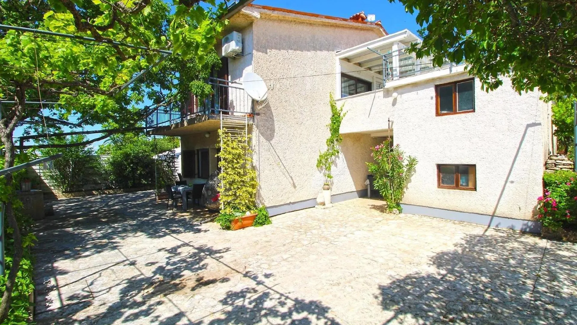 Ferienwohnung Fuer 4 Personen Ca 35 Qm In Pjescana Uvala, Istrien Istrische Riviera Apartment